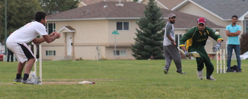 The Crack of Cricket Comes to YQL