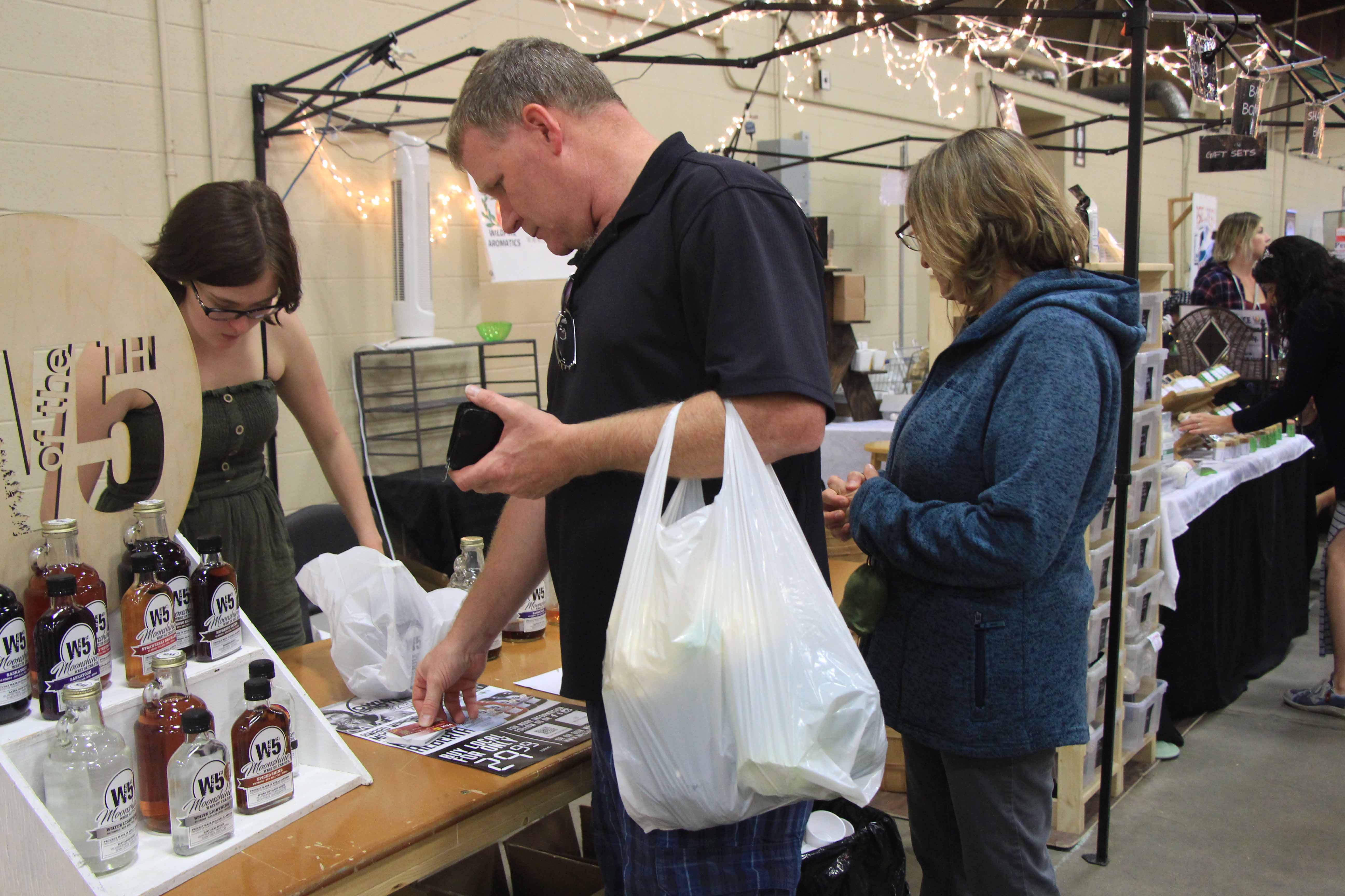 Southern Alberta’s largest farmers market remains open for final month of 2019 season