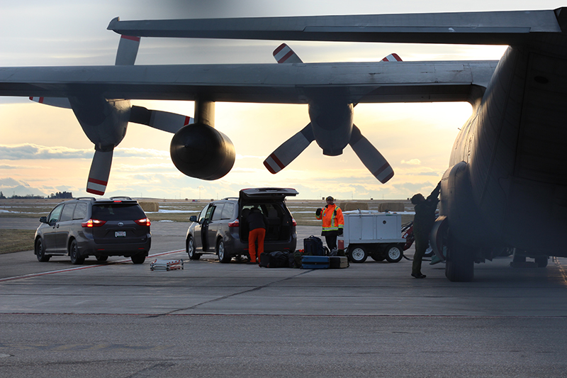 New COVID project set to start at Coutts border, Calgary Airport