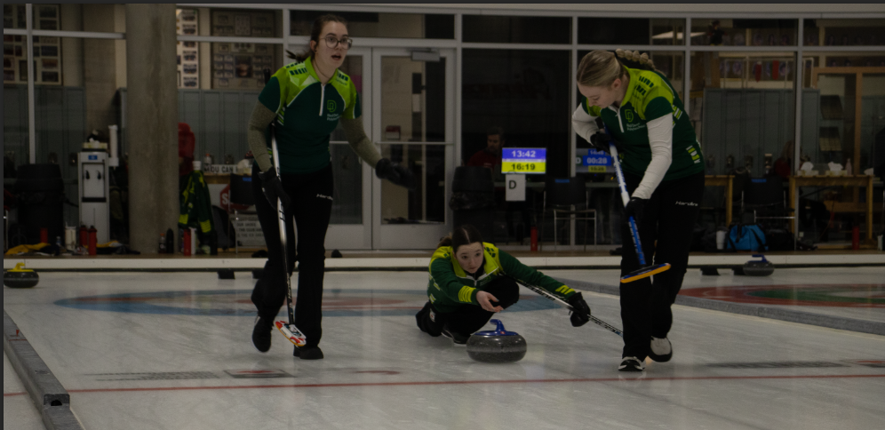 Red Deer Queens take silver in curling championships