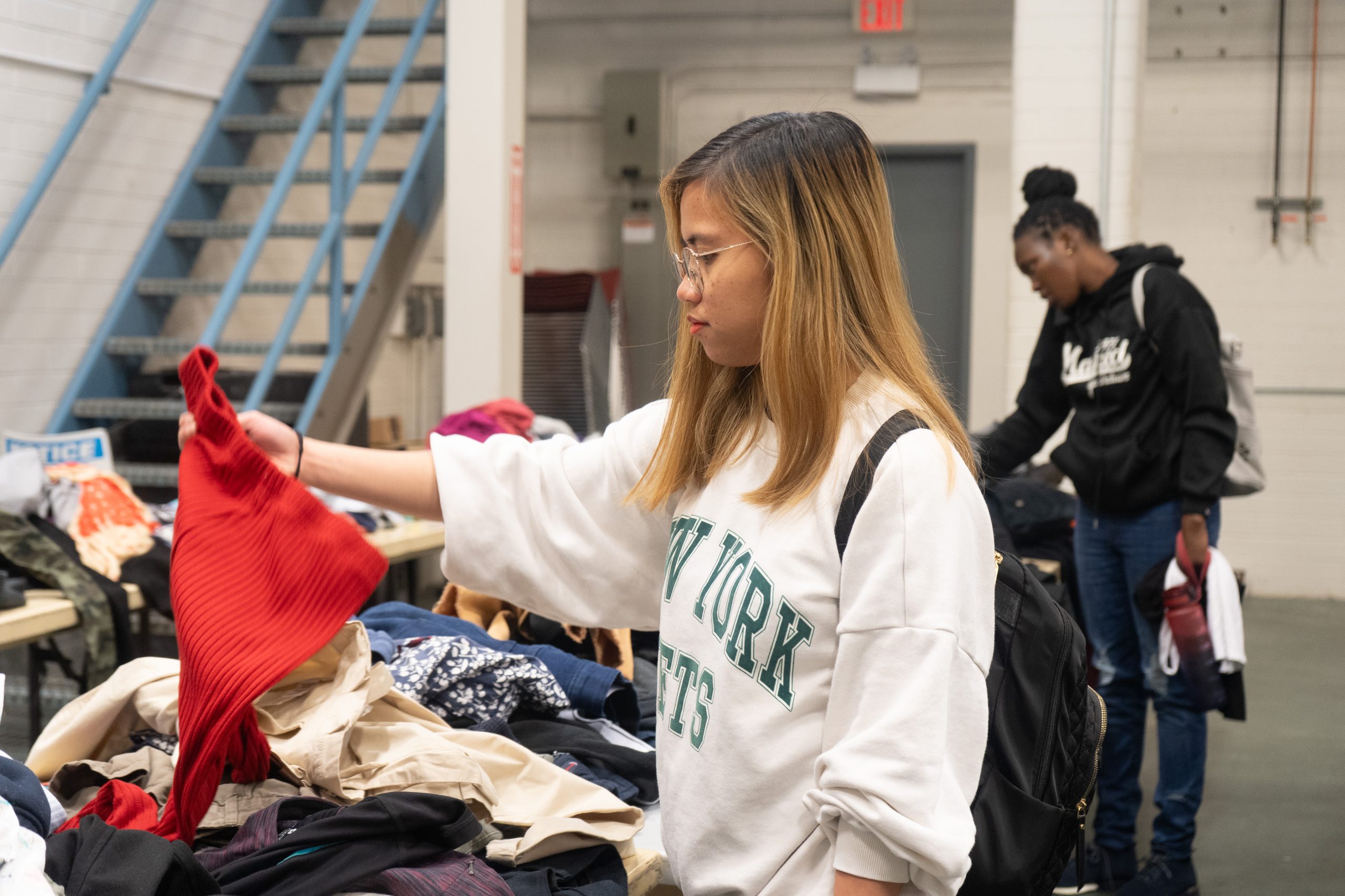 Grab, go and glow at Thrift and Thrive event