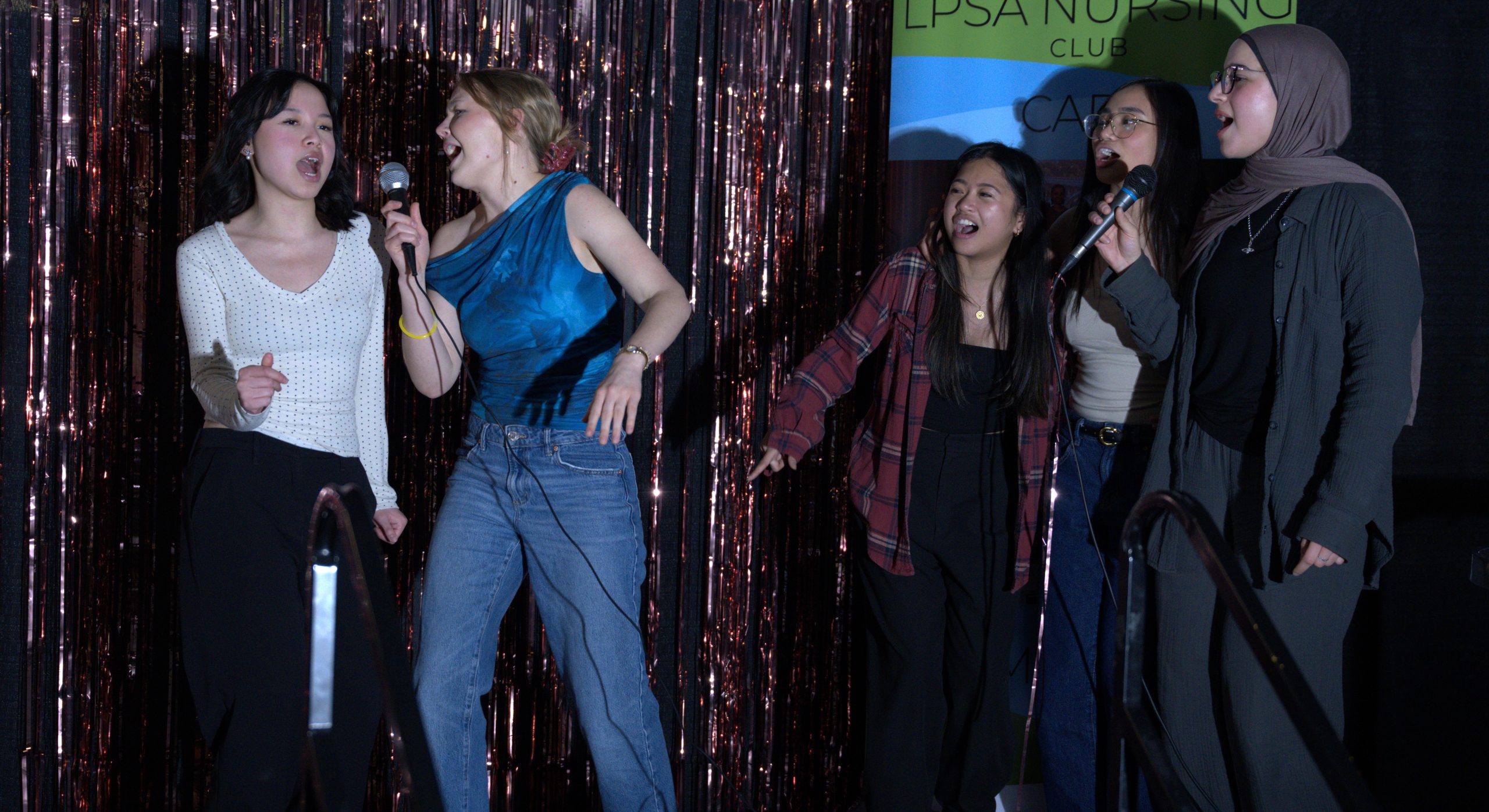 Nursing club hosts game night